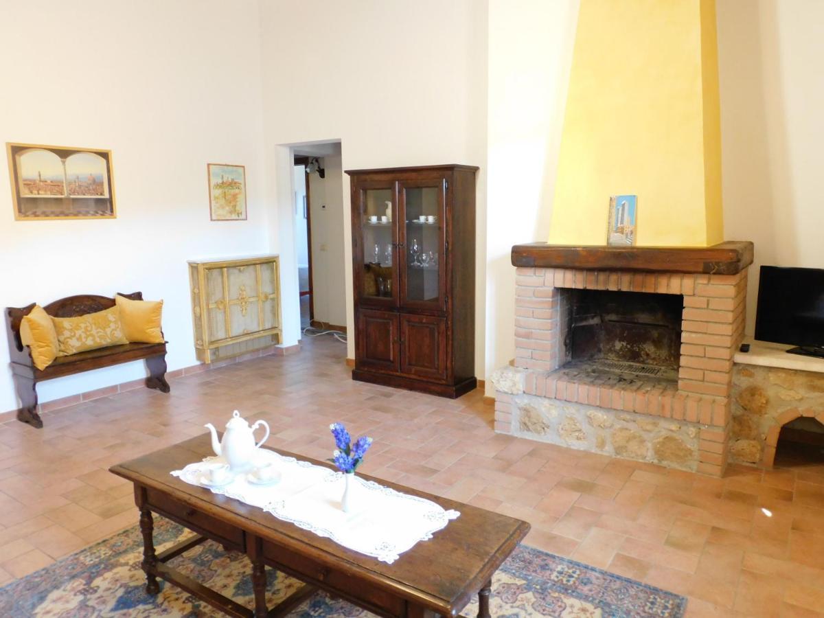 Casa Vacanze Senesi San Gimignano Exterior foto